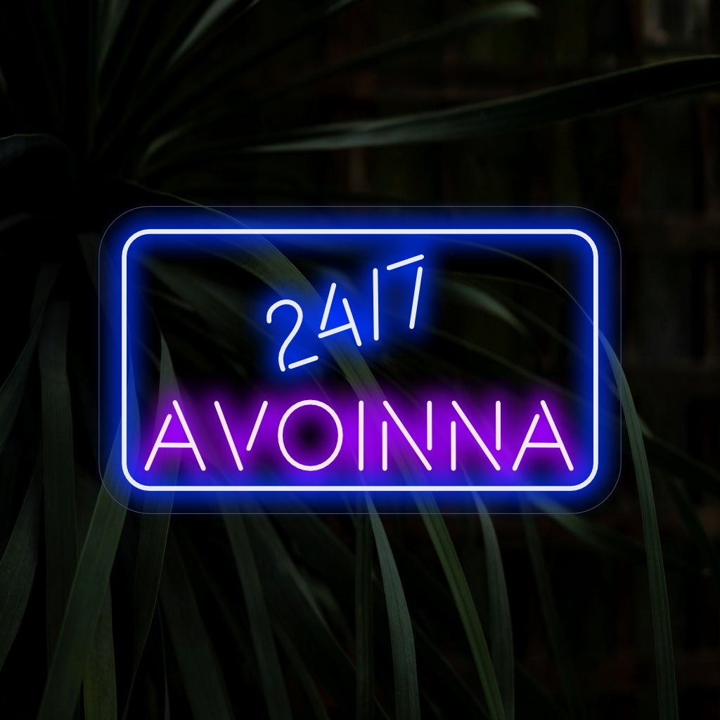 "24 7 Avoinna Neon Open Sign" visar blå siffror 24 7 inom en mjuk, rundad blå ram, med ordet "Avoinna" i lila under. En mild och inbjudande touch för alla företag.