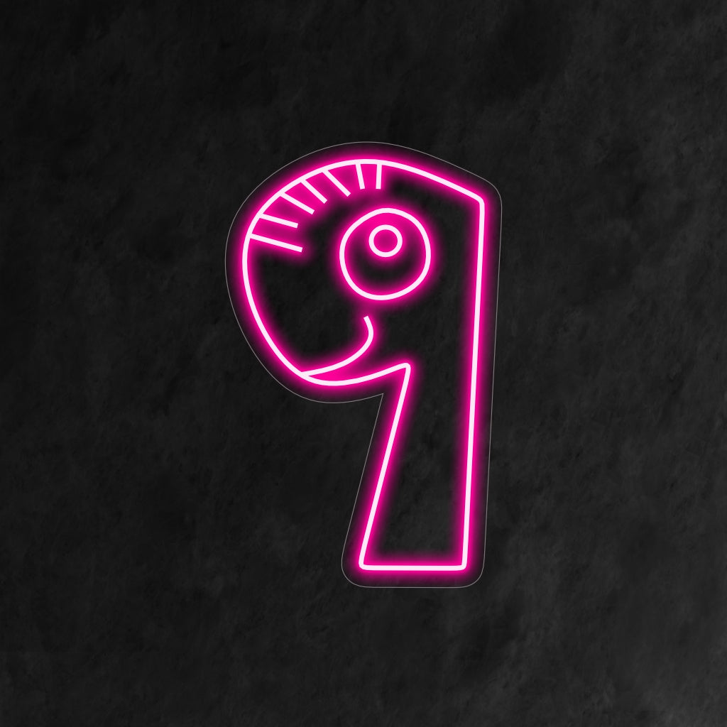 "9th Birthday Neon Sign" visar upp en livlig "9"-design, perfekt för ett livligt firande av ett barns 9-årsdag. Lys upp det glada tillfället med detta lekfulla och färgglada neonljus.