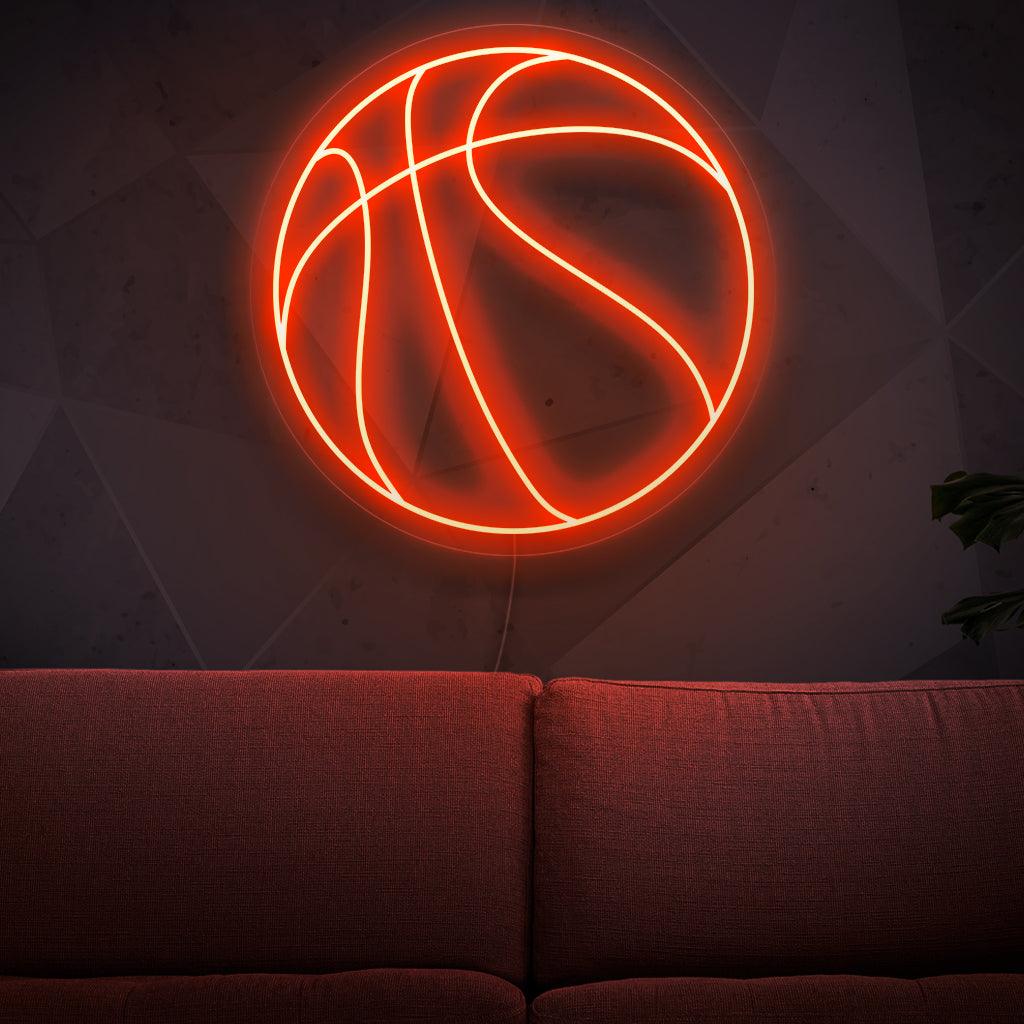 "Basketball Ball Neon Sign" - Ett dynamiskt neonljus med den ikoniska representationen av en basketboll, som lägger till en sportig och energisk atmosfär till ditt spelrum eller inredning med baskettema.