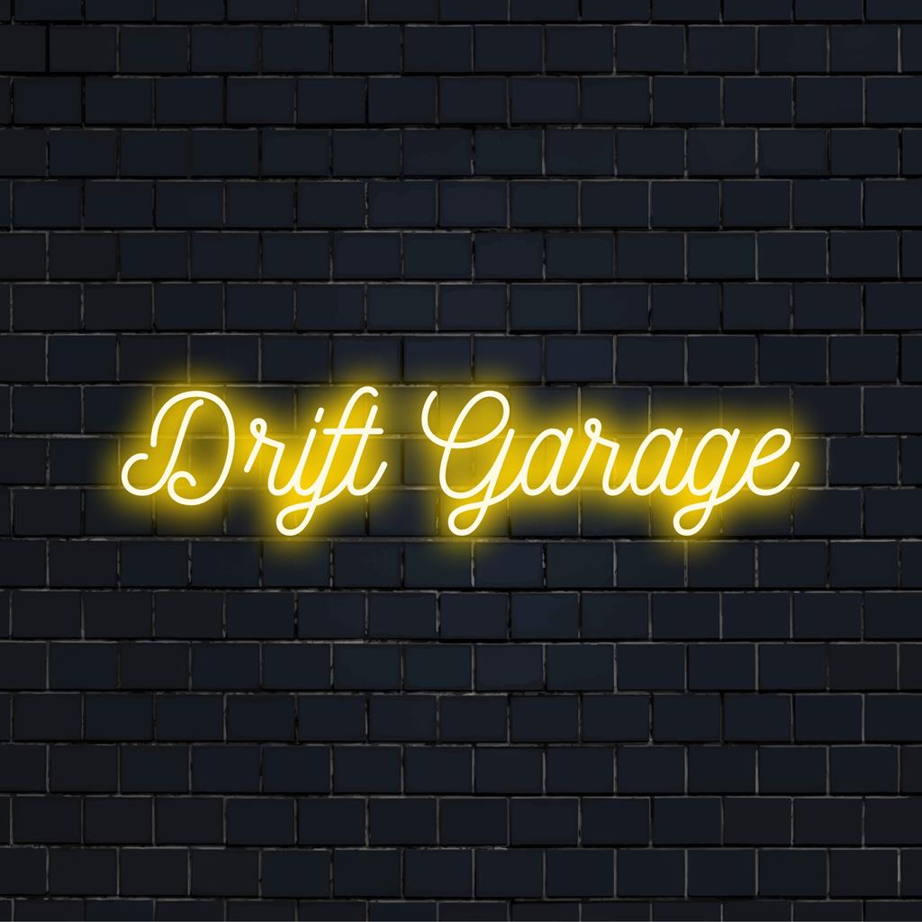 Slående Drift Garage LED neonskylt i livfulla färger, perfekt för personlig neonljusinredning i alla utrymmen.