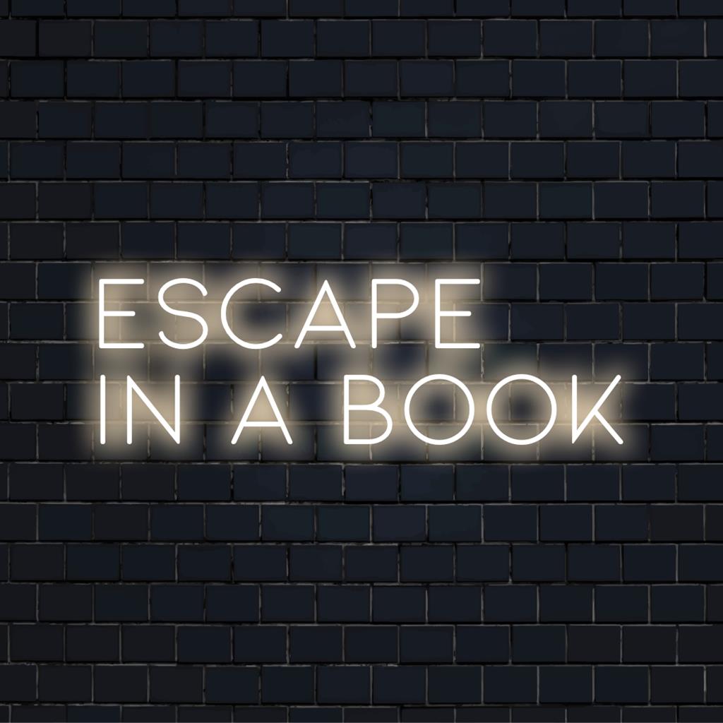 Specialdesignade LED-neonskyltar som stavar Escape In A Book, perfekt för bokälskares inredning. Idealisk för mysiga skrymslen, bibliotek.