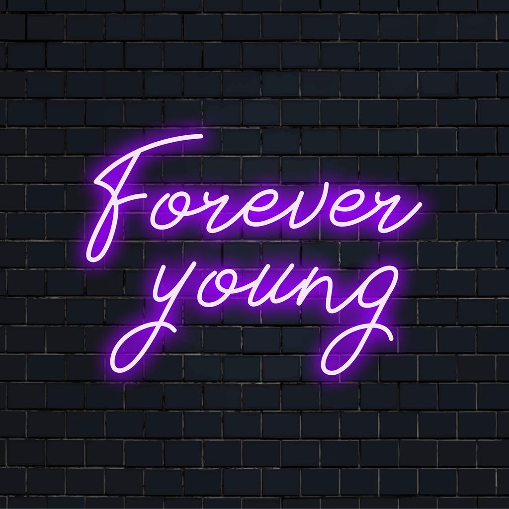 Vibrant Forever Young LED neonskylt, perfekt för att lägga till en personlig glöd till alla utrymmen; idealisk för modern inredningsentusiaster.