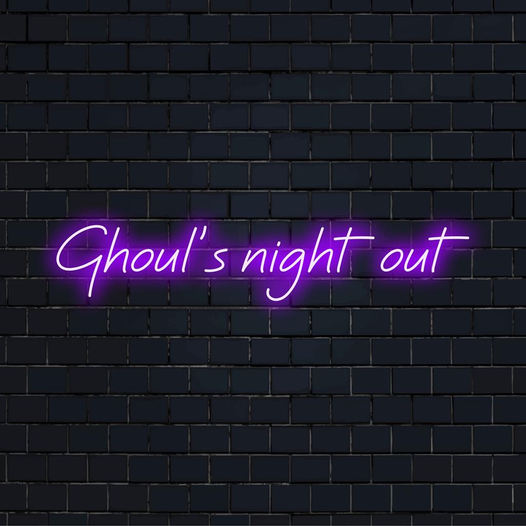 LED neonskylt med 'Ghoul's Night Out' i ljusa färger, perfekt för unik neondekor och Halloween-stämning.