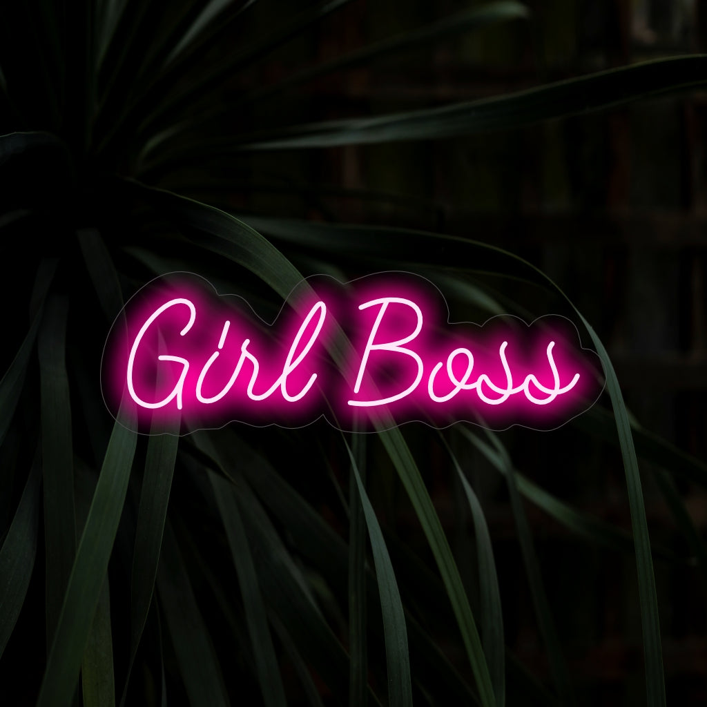"Girl Boss Neon Sign" - Utstrålar egenmakt och självförtroende, perfekt för kvinnliga arbetsplatser och kontor där kvinnor omfamnar sina ledarroller.