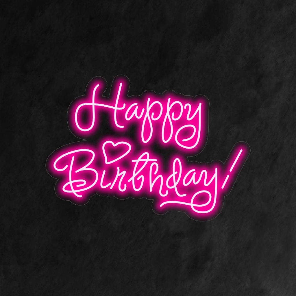 "Happy Birthday With Heart Neon Sign" är ett festligt och festligt tillskott till din inredning med festtema. Ett neonljus som ger en touch av värme till födelsedagsfester.