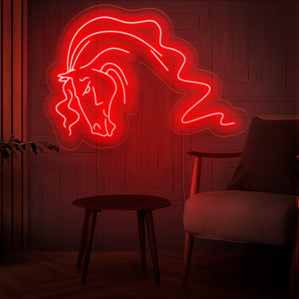 "Horse Neon Sign" - Ett majestätiskt och ryttarinspirerat tillskott för häststall och ridcenter, som fångar hästarnas anda och grace med ett fängslande och dynamiskt neonljus.