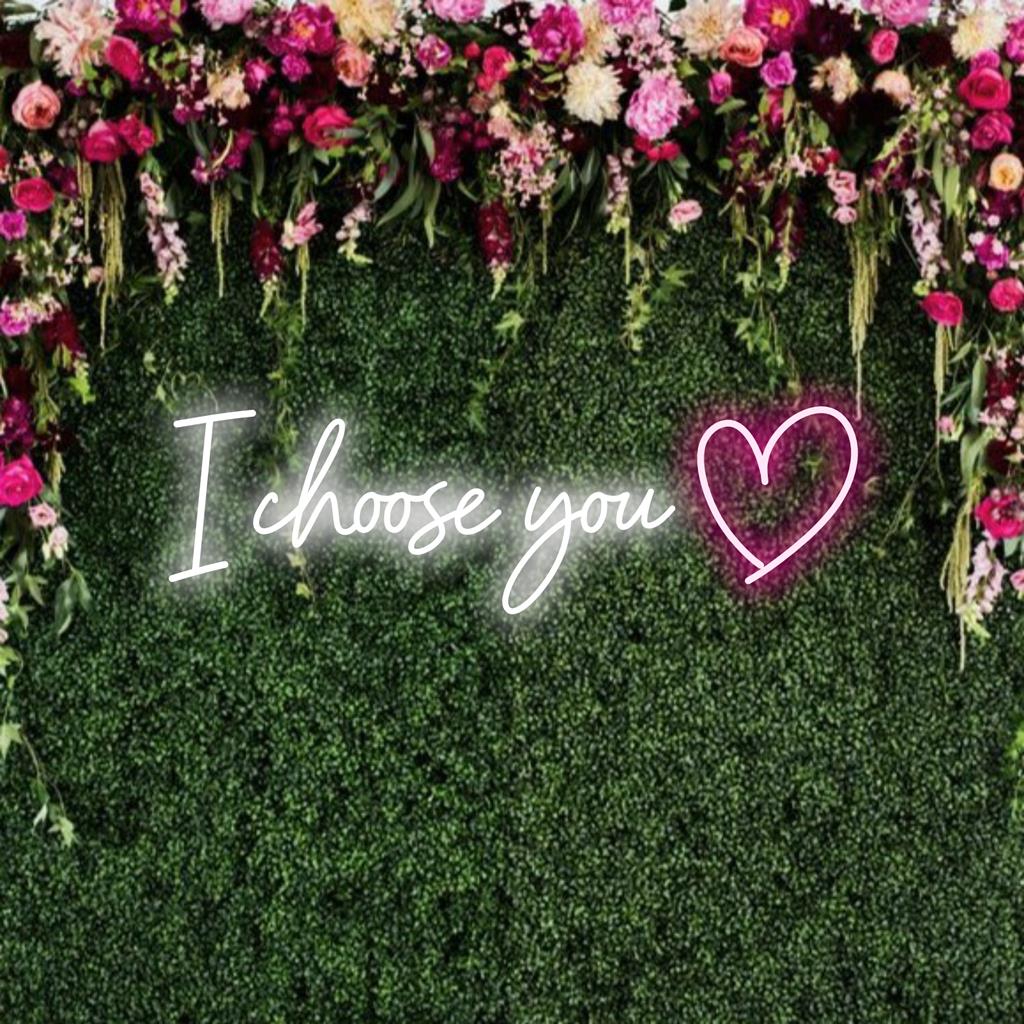 LED neonskylt med frasen I Choose You, perfekt för att personifiera ditt utrymme med hjärtlig neoncitatkonst.