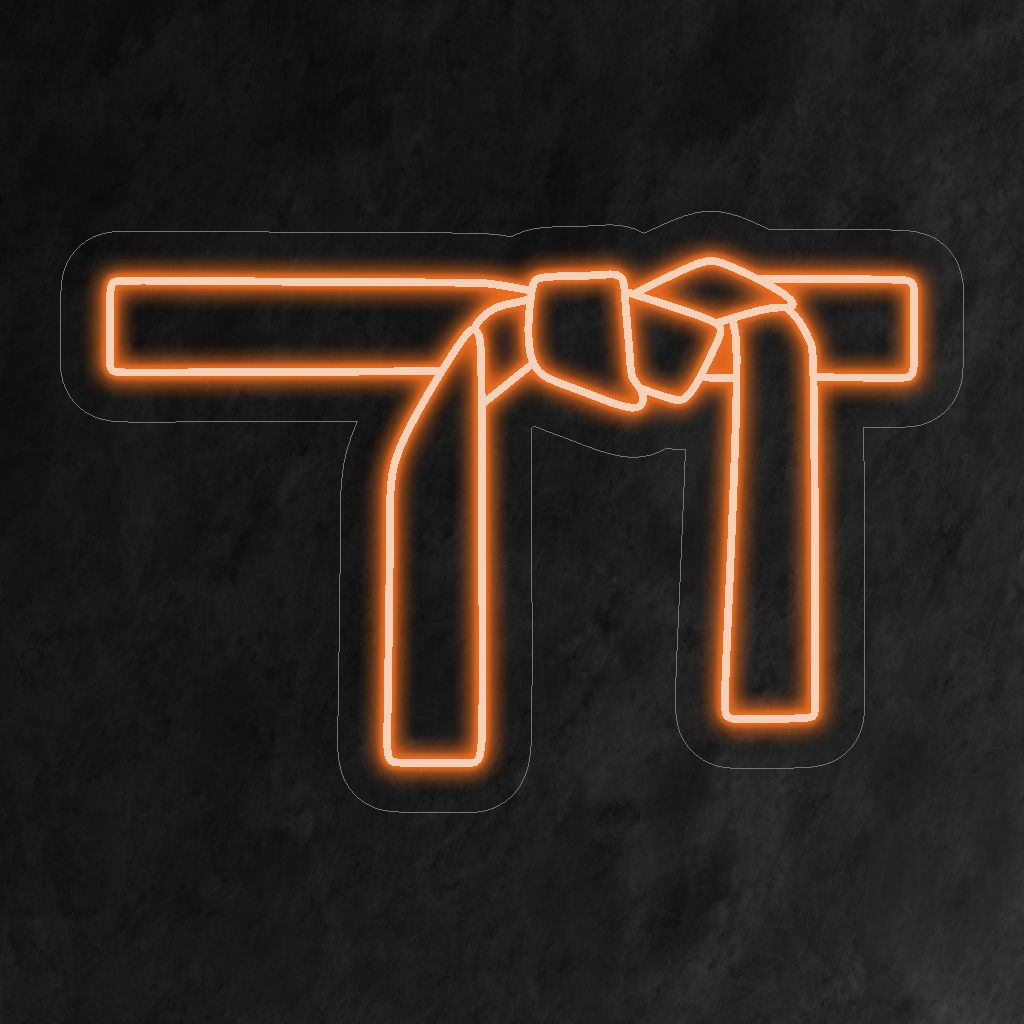 "Karate Belt Neon Sign" - Lys upp din kampsportstudio med denna livfulla neonskylt med ett djärvt karatebälte. Inspirera disciplin och styrka i ditt träningsrum.