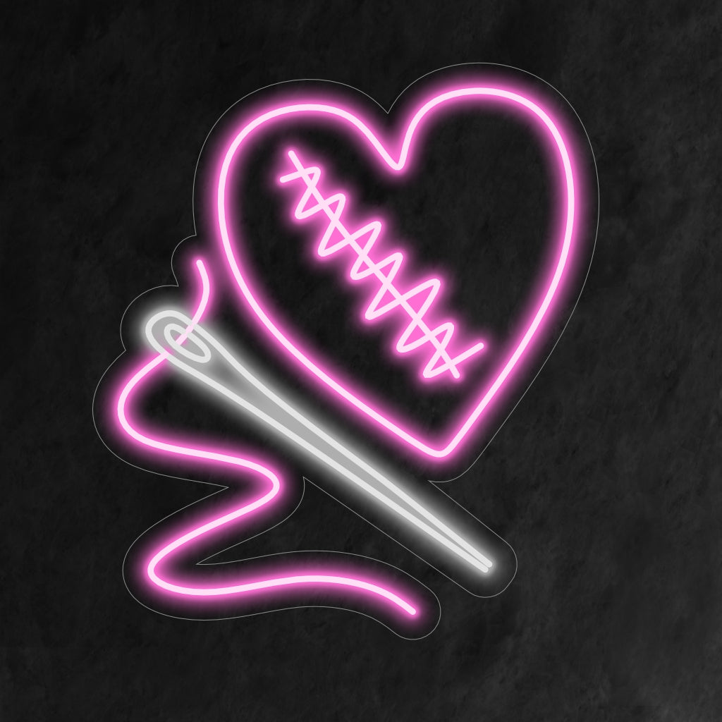 "Mending a Broken Heart Neon Sign" är ett gripande och symboliskt tillägg, perfekt för utrymmen som betonar helande och känslomässigt välbefinnande. Lys med hopp och motståndskraft!
