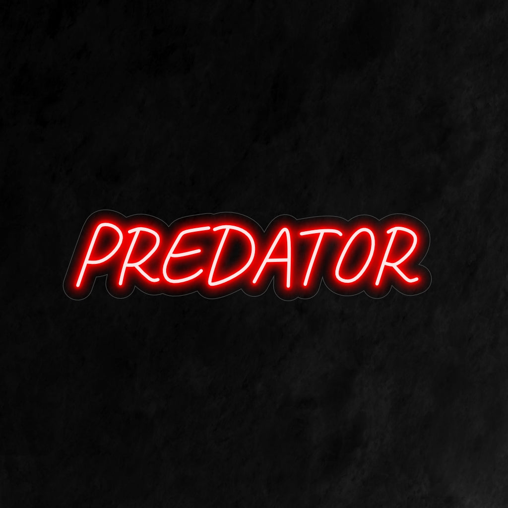 "Predator Neon Sign" är ett våldsamt och intensivt tillägg, perfekt för utrymmen som omfamnar en djärv och kraftfull atmosfär. Lys upp med styrkan och energin hos ett rovdjur!