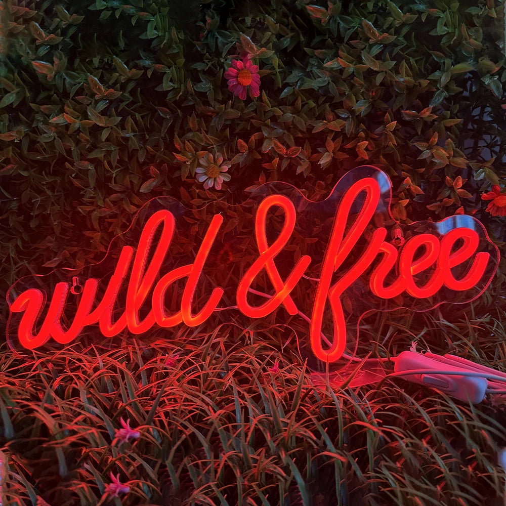 Wild & Free 5V USB LED Ljusskylt - Prisvärd