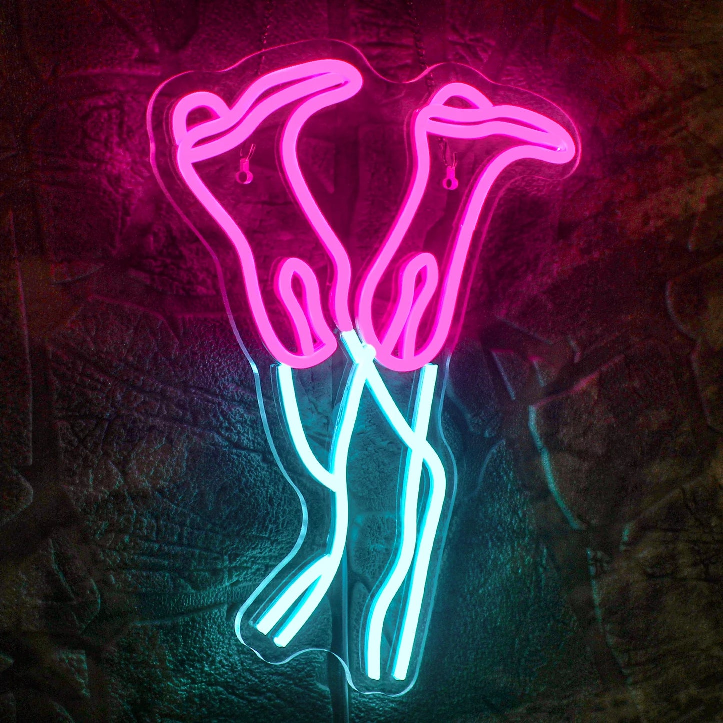 Bilden har en levande LED-neonskylt formad som en cowboystövel.