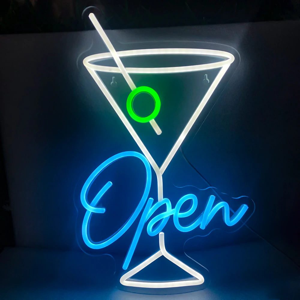 Bilden har en levande LED-neonskylt designad i form av ett öppet vinglas.