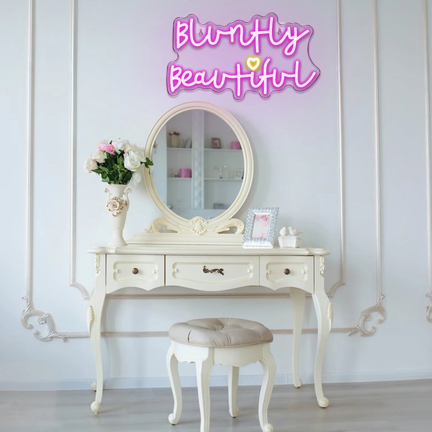 Bluntly Beautiful 5V USB LED Ljusskylt - Prisvärd