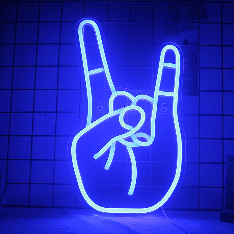 Bild med en levande LED-neonskylt i form av en fredsgest.