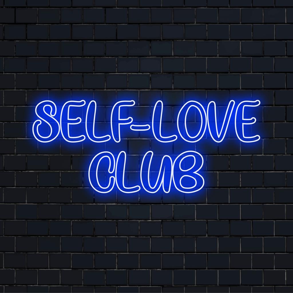 Skräddarsydd Self-Love Club neonskylt som blandar ljus elegans och egenmakt. Perfekt för skräddarsydd neondekor och unik atmosfär.