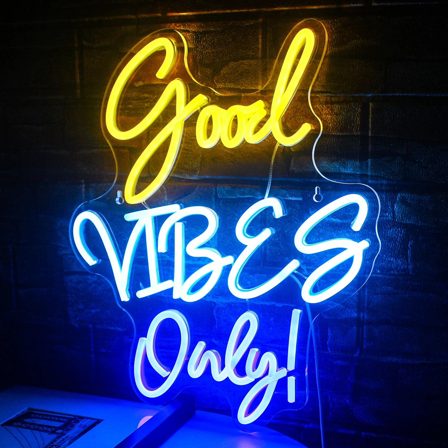 Good Vibes Only 5V USB LED Neonskylt - Prisvänlig