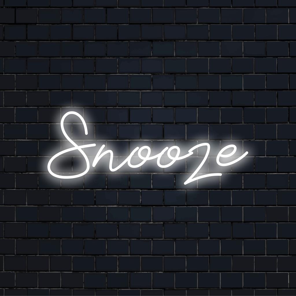 En livlig Snooze LED neonskylt perfekt för alla utrymmen, blandar neonkonst och anpassad elegans för unik inredning.