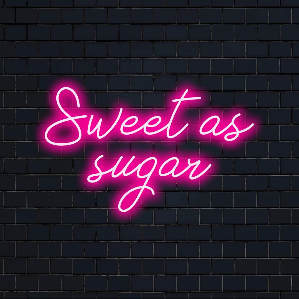 Neonskylt med texten Sweet As Sugar, perfekt för att lysa upp alla utrymmen med personlig LED-charm och unik neonkonst.