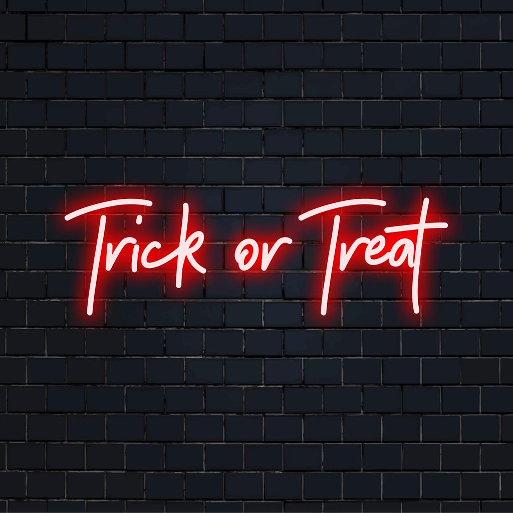 Vibrant Trick or Treat LED-neonskylt med livliga färger, perfekt för festlig inredning och personlig neonstämning.