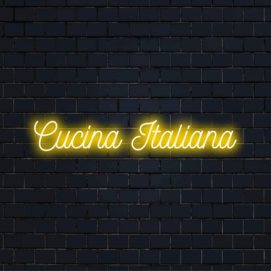 Snygg LED-neonskylt som läser Cucina Italiana, perfekt för att lägga till stil i alla kökshörnor eller utrymmen med italienskt tema.