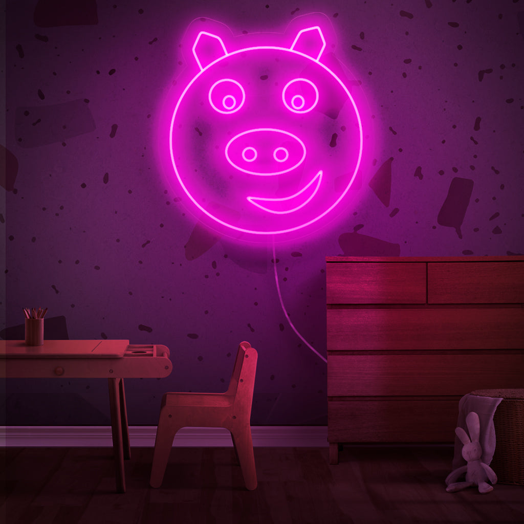"Cute Pig Neon Sign" lyser upp med ett neonljus och ger ditt utrymme lekfulla och förtjusande vibbar, perfekt för att skapa en vänlig och förtjusande atmosfär.