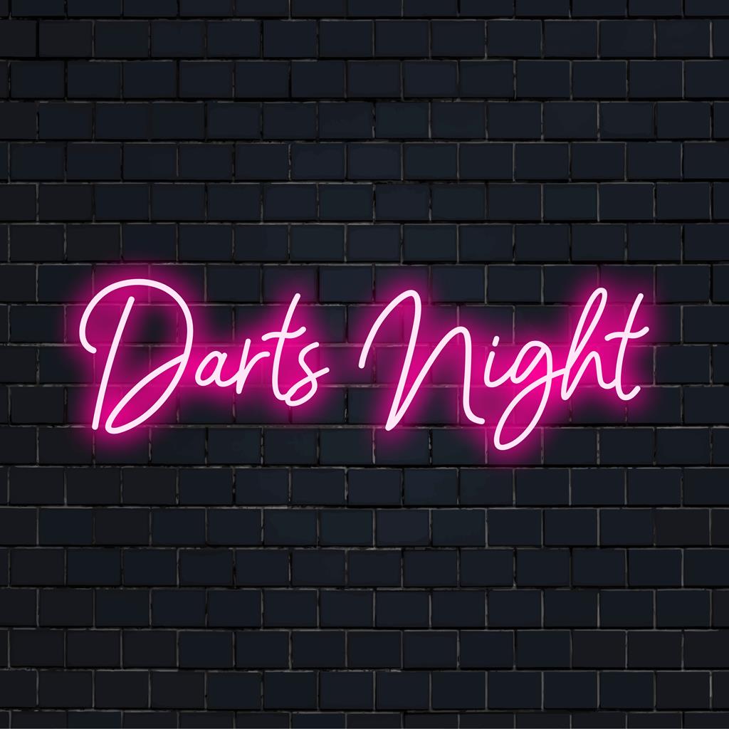 Odefinierad designtyp LED neonskylt med orden Darts Nights, perfekt för spelrum, ger en lekfull glöd till alla utrymmen.