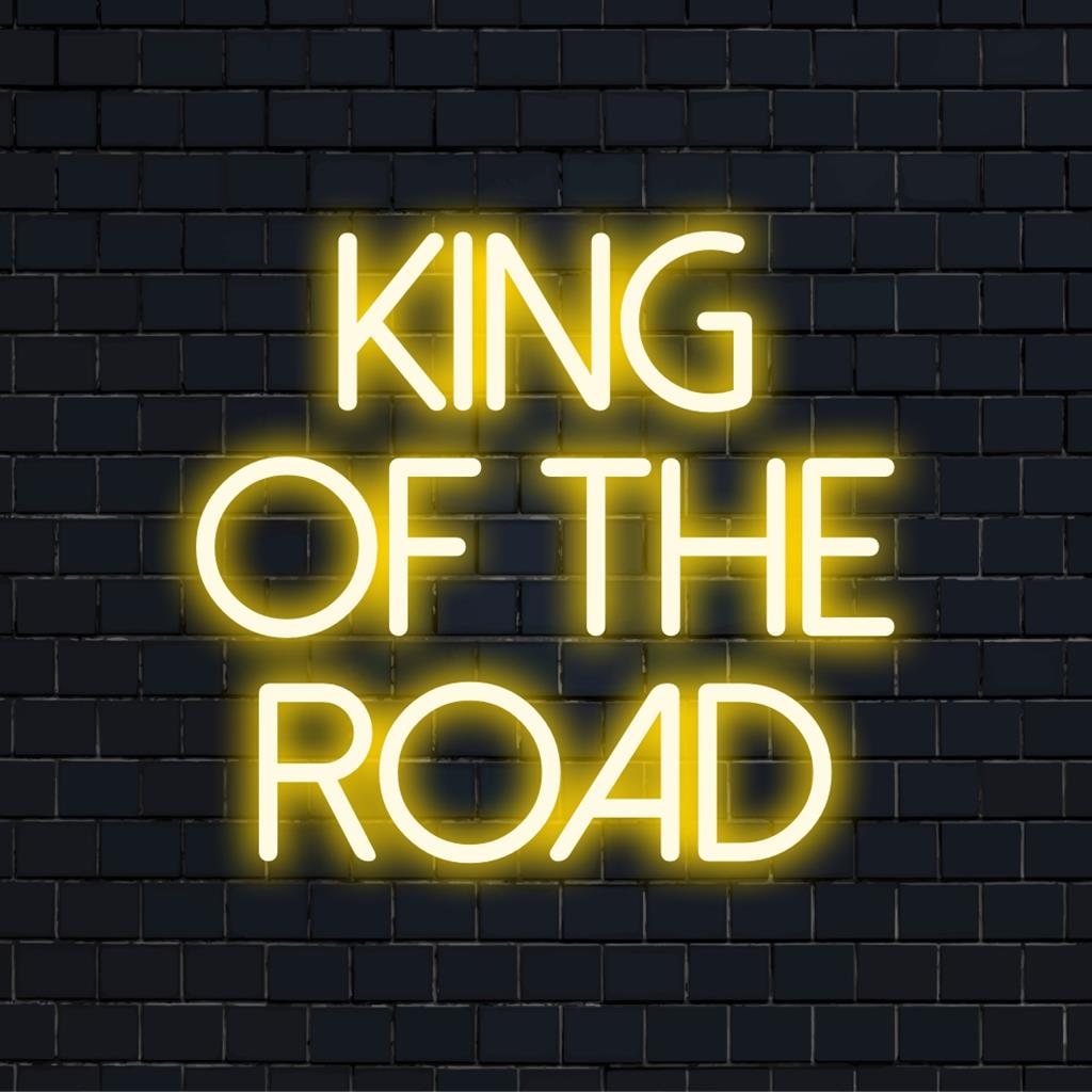 Custom King Of The Road LED-neonskylt, perfekt neonljusdekor, personlig väggkonst för cykelälskare.