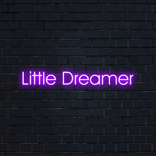 LED-neonskylt glödande med Little Dreamer, som visar upp levande neonkonst perfekt för kreativ, personlig väggdekoration.