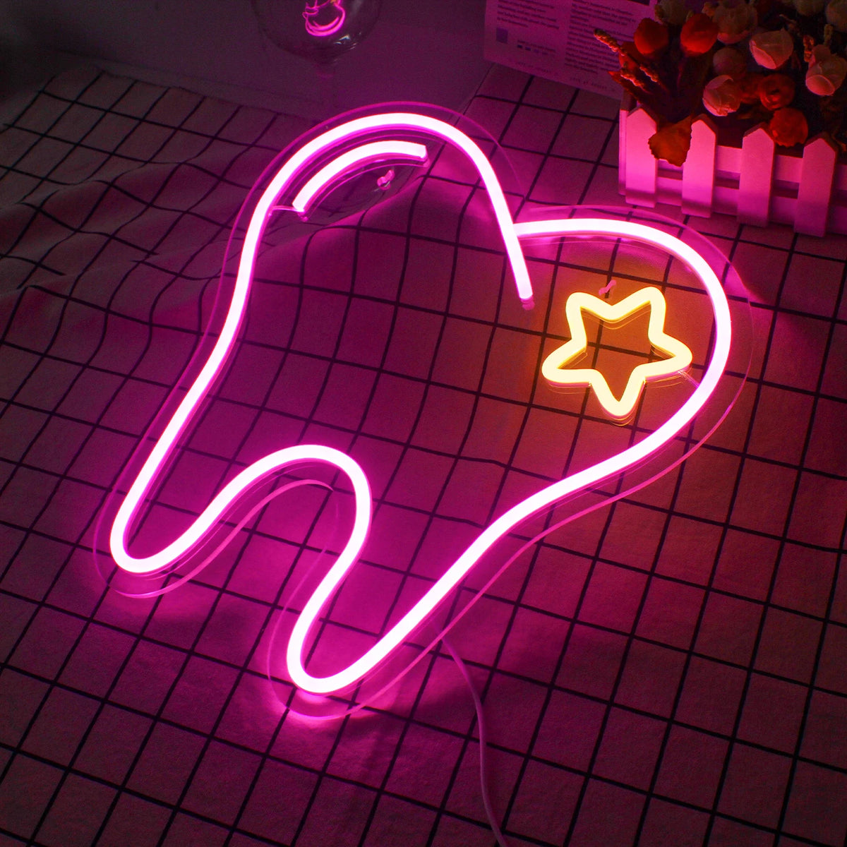 Rosa tand – LED-neonskylt (5 V USB)