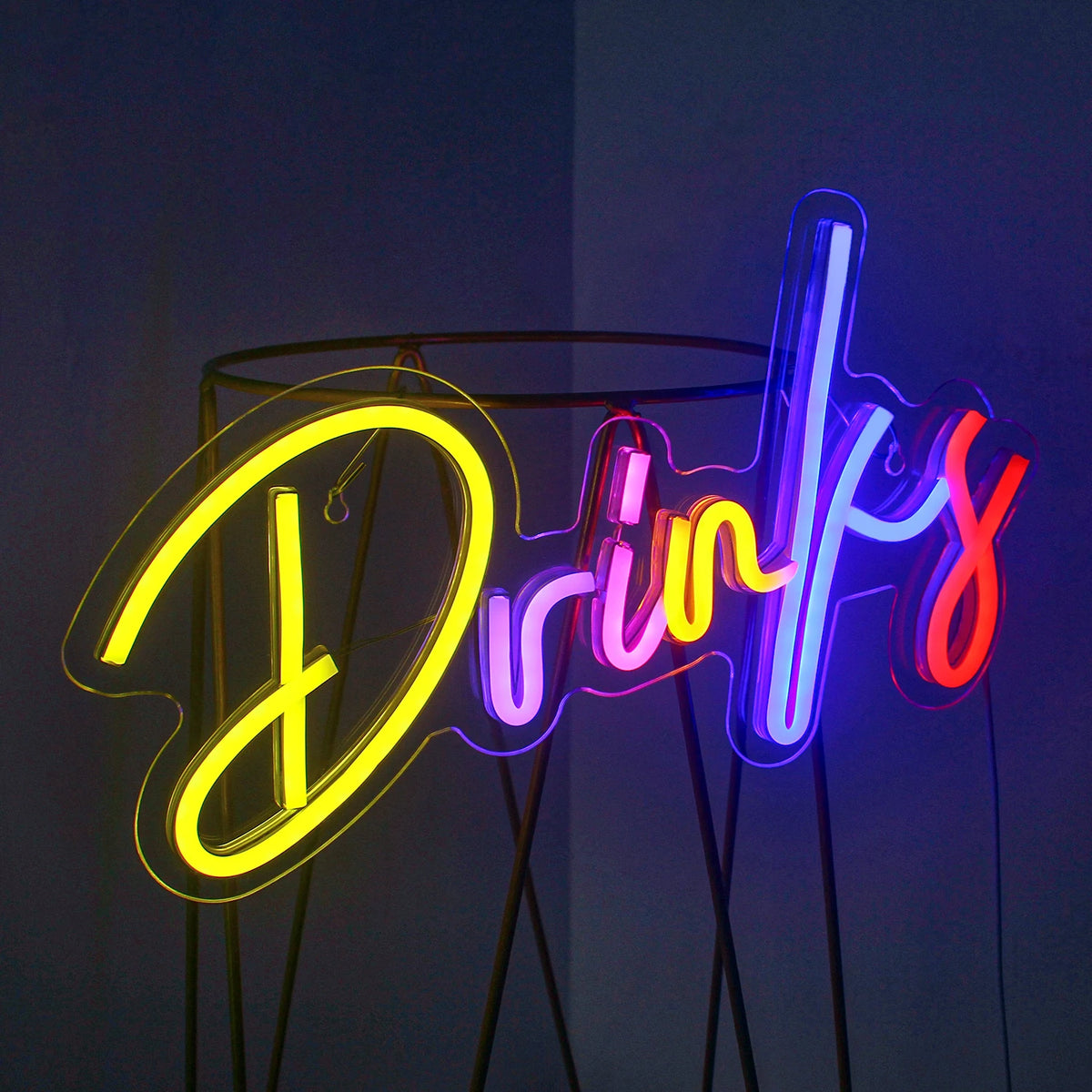 Drinks – Färgglada bokstäver – LED-ljusskylt (5 V USB)