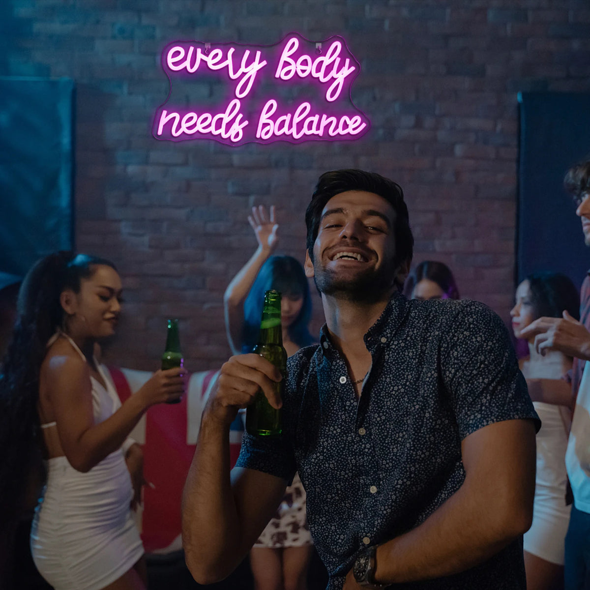 Every Body Needs Balance – LED-neonskylt (5 V USB)