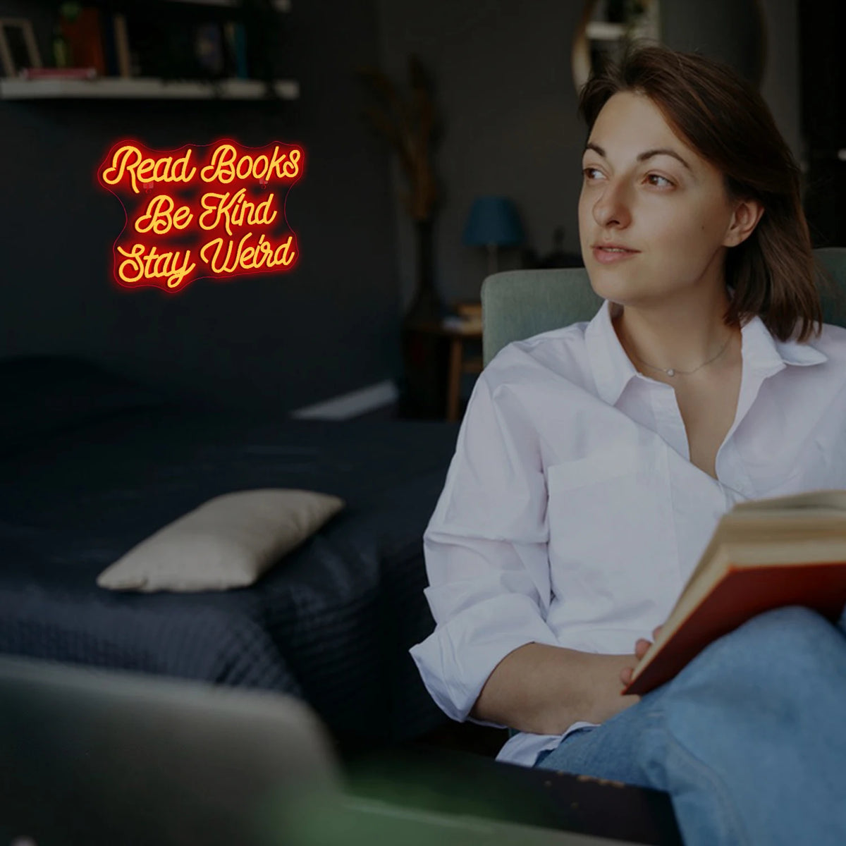 Read Books Be Kind Stay Weird – LED-neonskylt (5 V USB)