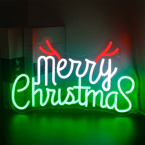 En ljus, festlig LED-neonskylt som visar frasen "Merry Christmas" i ett roligt och inbjudande manus.