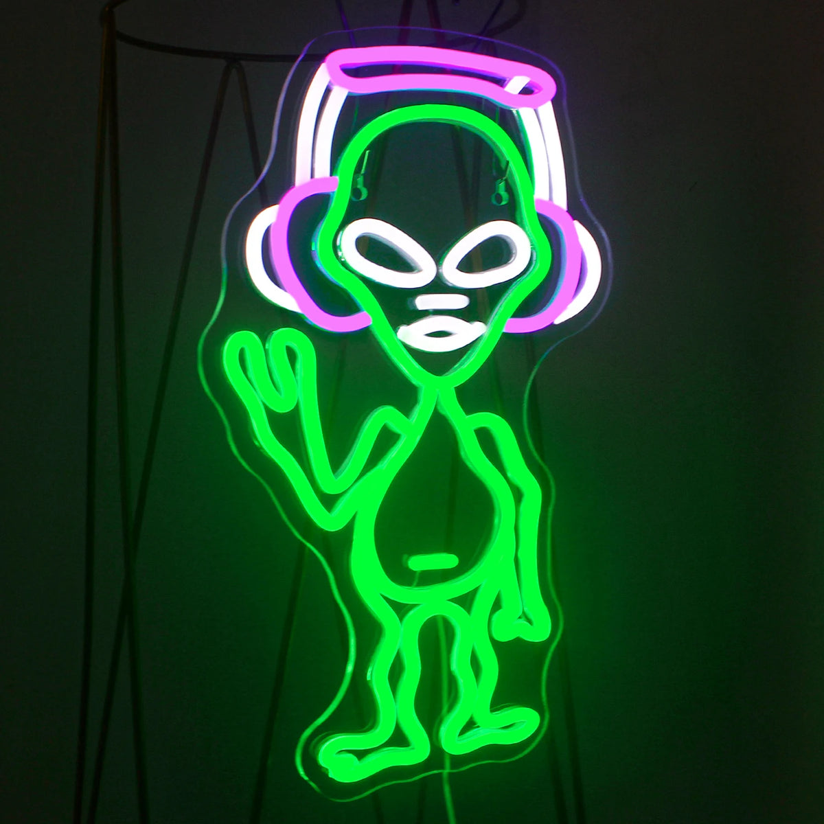 Alien Musik 5V USB LED Ljusskylt - Prisvänlig