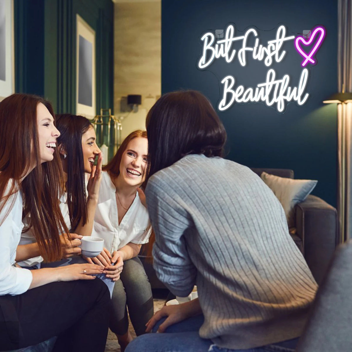 But First Beautiful – Hjärta – LED-ljusskylt (5 V USB)