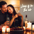 Love is in the air – LED-neonskylt (5 V USB)