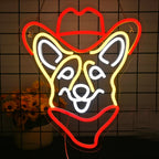 Bilden visar en levande LED-neonskylt i form av en corgihund som bär en cowboyhatt.