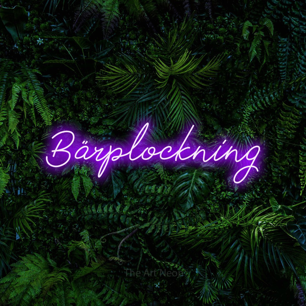 LED neon sign reading “Bärplockning”, arranged in a single line.