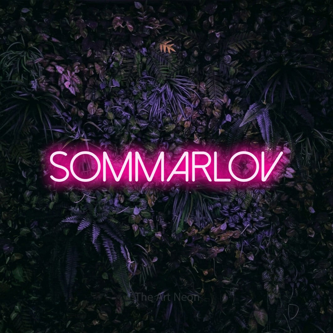 LED neon sign reading “Sommarlov”, arranged in a single line.