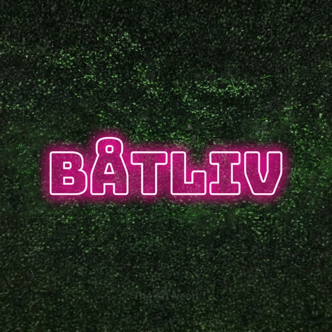 LED neon sign reading “BÅTLIV”, arranged in a single line.