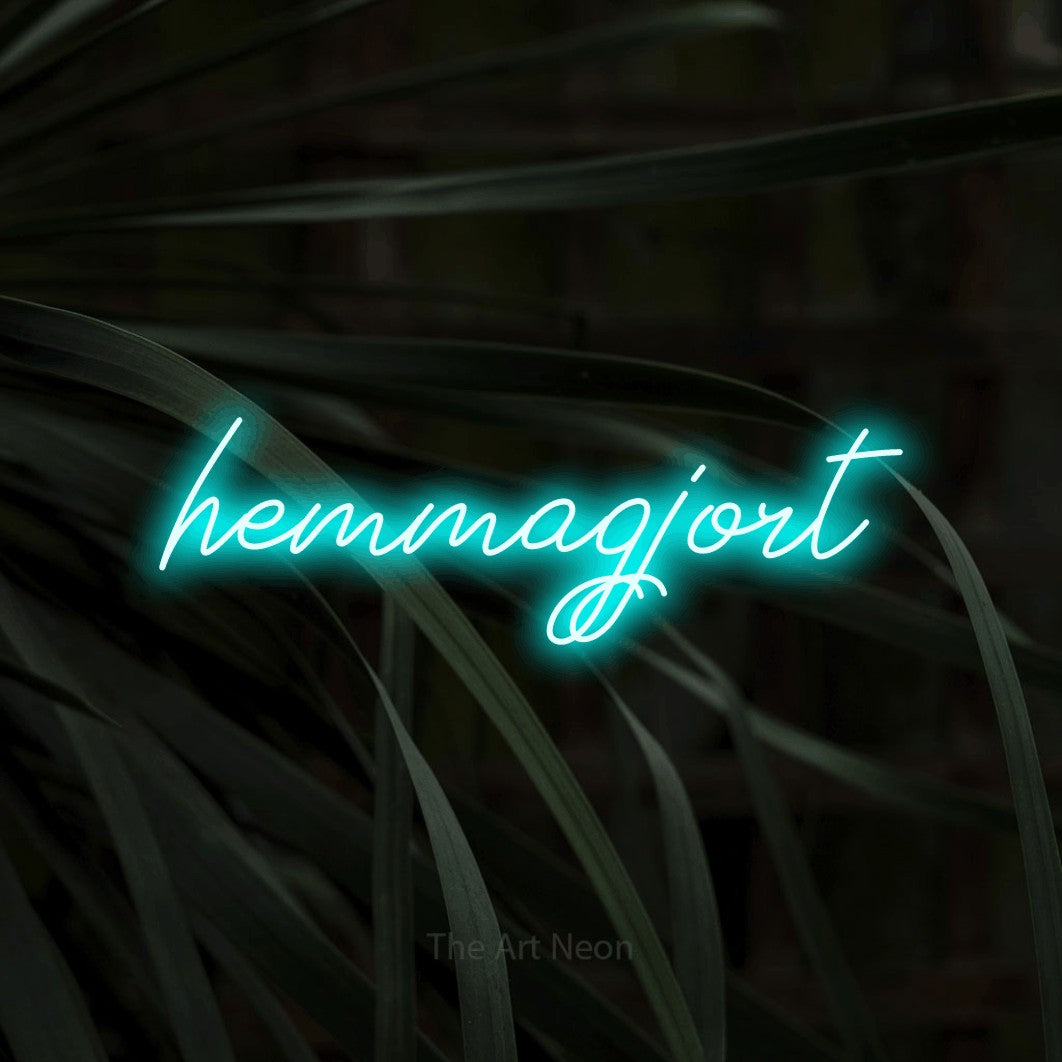 LED neon sign reading “hemmagjort”, arranged in a single line.