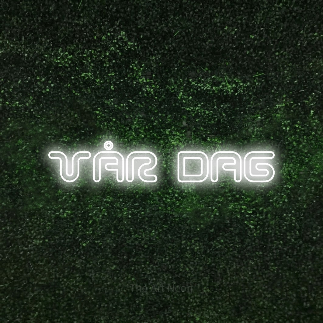 LED neon sign reading “VÅR DAG”, arranged in a single line.