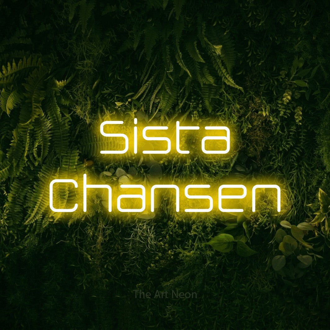 LED neon sign reading “Sista Chansen”, arranged in 2 lines.