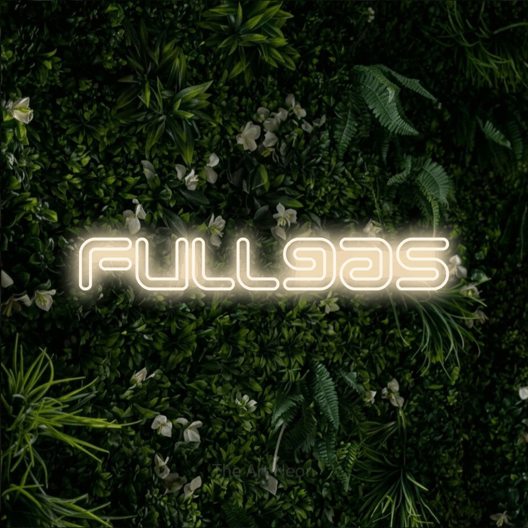 LED neon sign reading “Fullgas”, arranged in a single line.