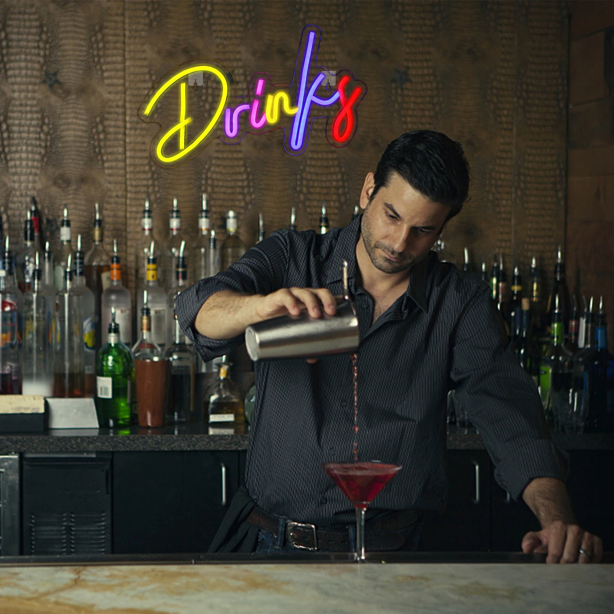 Drinks – Färgglada bokstäver – LED-ljusskylt (5 V USB)