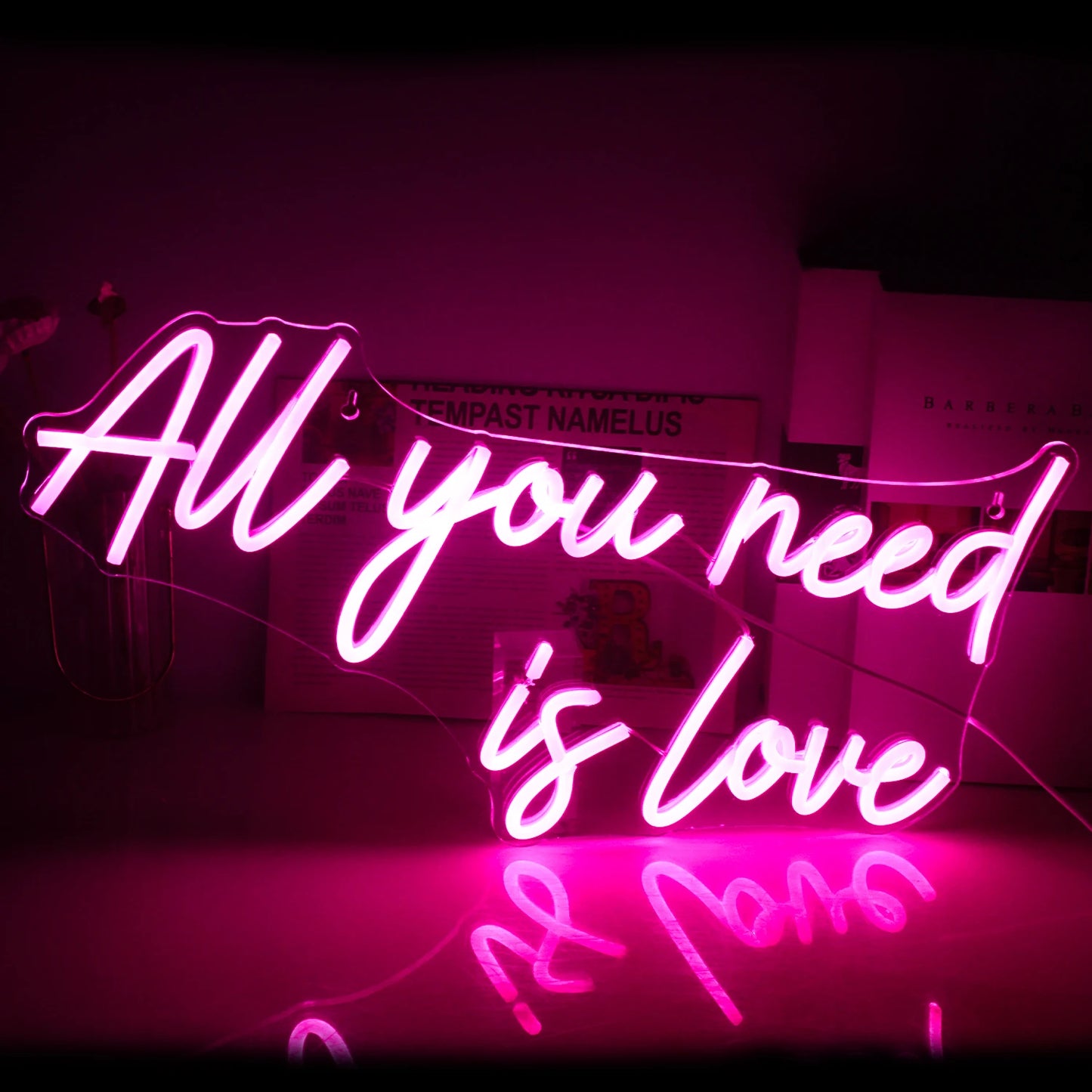 All You Need is Love 5V USB LED Ljusskylt - Prisvänlig