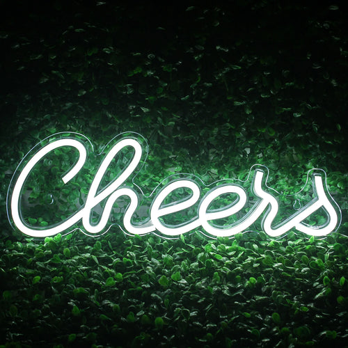 En levande LED-neonskylt stavar ut ordet "Cheers" i ett lekfullt kursivt teckensnitt.
