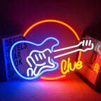 Bilden har en levande LED-neonskylt gjord i form av en elektrisk gitarr.