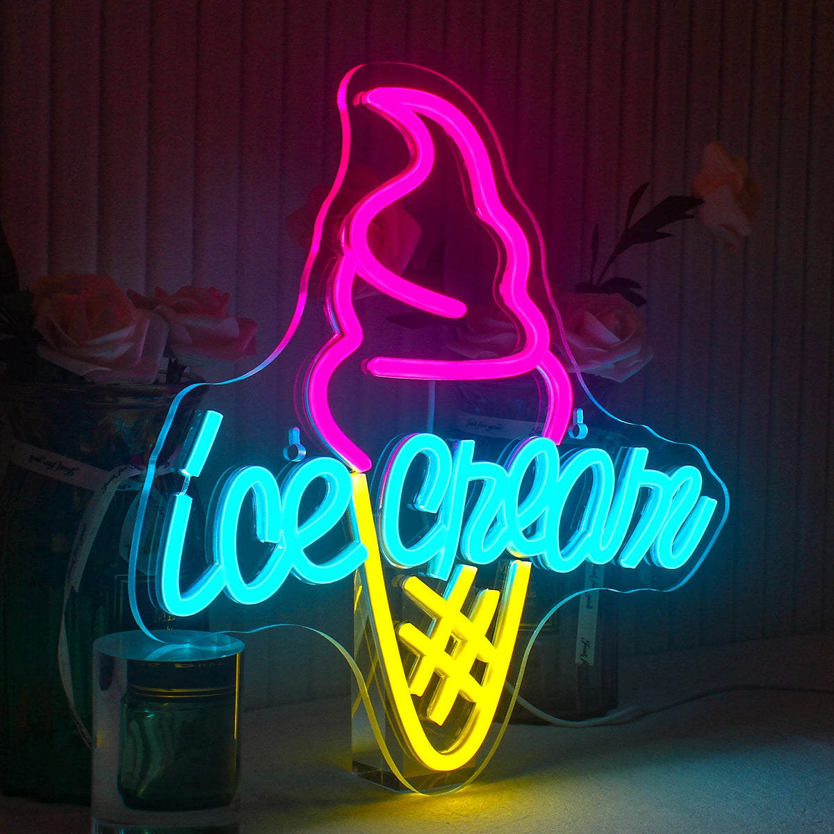 Ice Cream – Glasstrut ovanför texten – LED-ljusskylt (5 V USB)